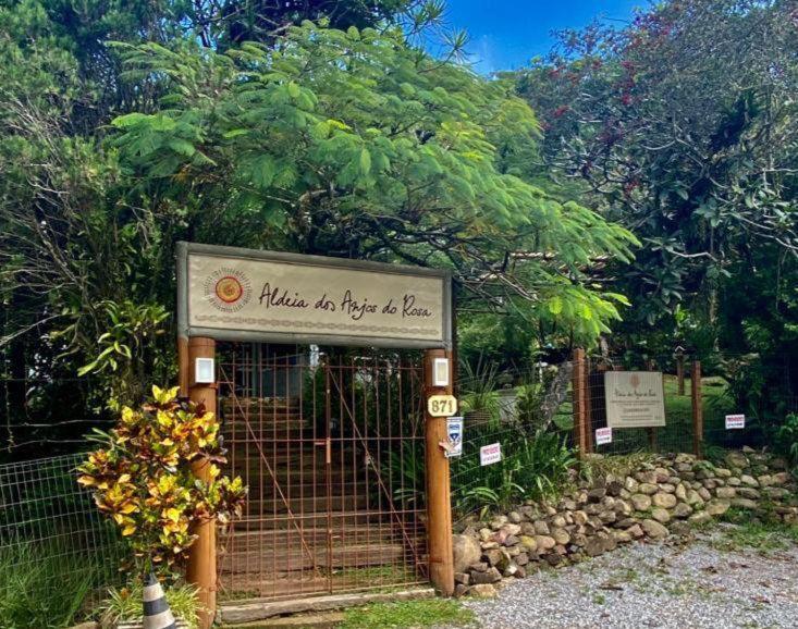 Condominio Aldeia Dos Anjosdo Rosa Прайя-ду-Роза Екстериор снимка